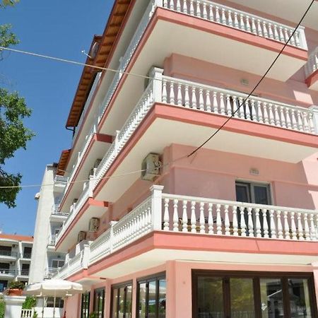 Hotel Louiza Paralía Buitenkant foto