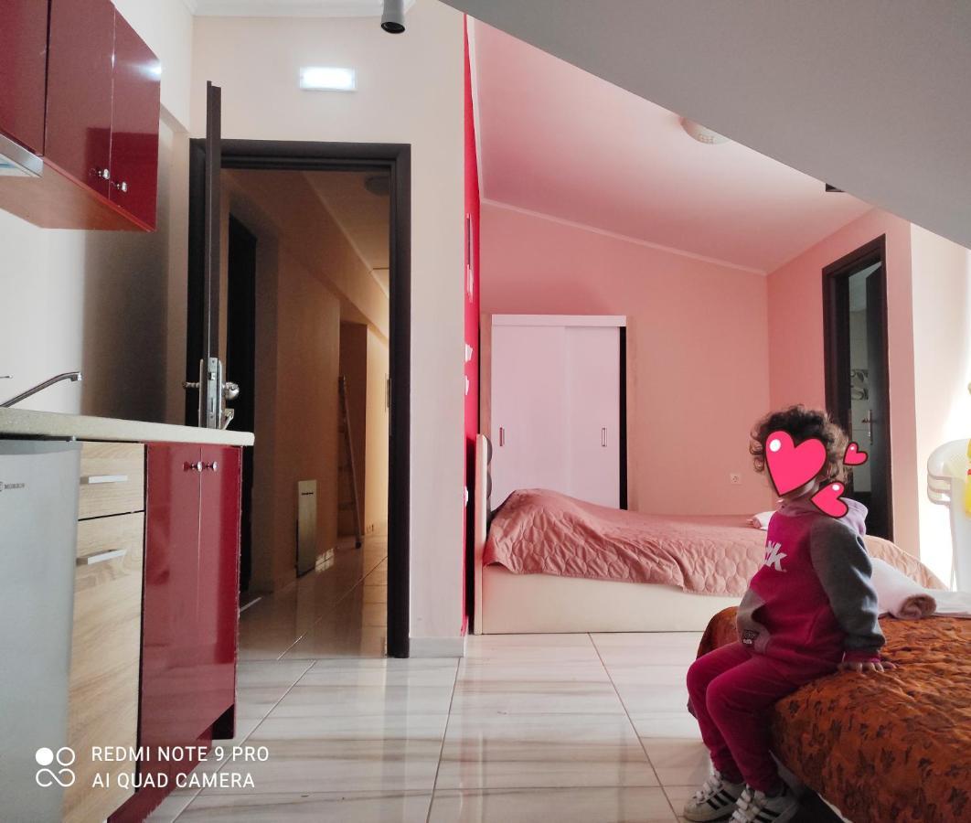Hotel Louiza Paralía Kamer foto